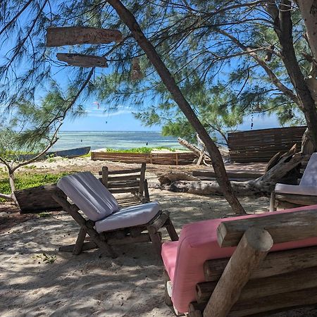 Ocean Lodge Kite & Windsurf Antsiranana Exterior foto