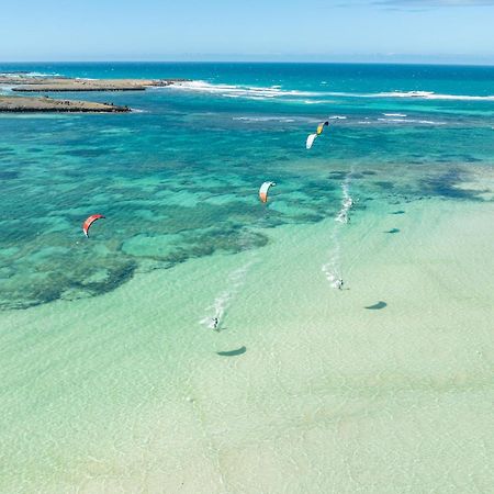 Ocean Lodge Kite & Windsurf Antsiranana Exterior foto