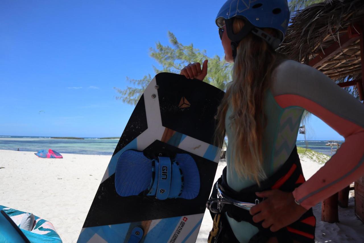 Ocean Lodge Kite & Windsurf Antsiranana Exterior foto