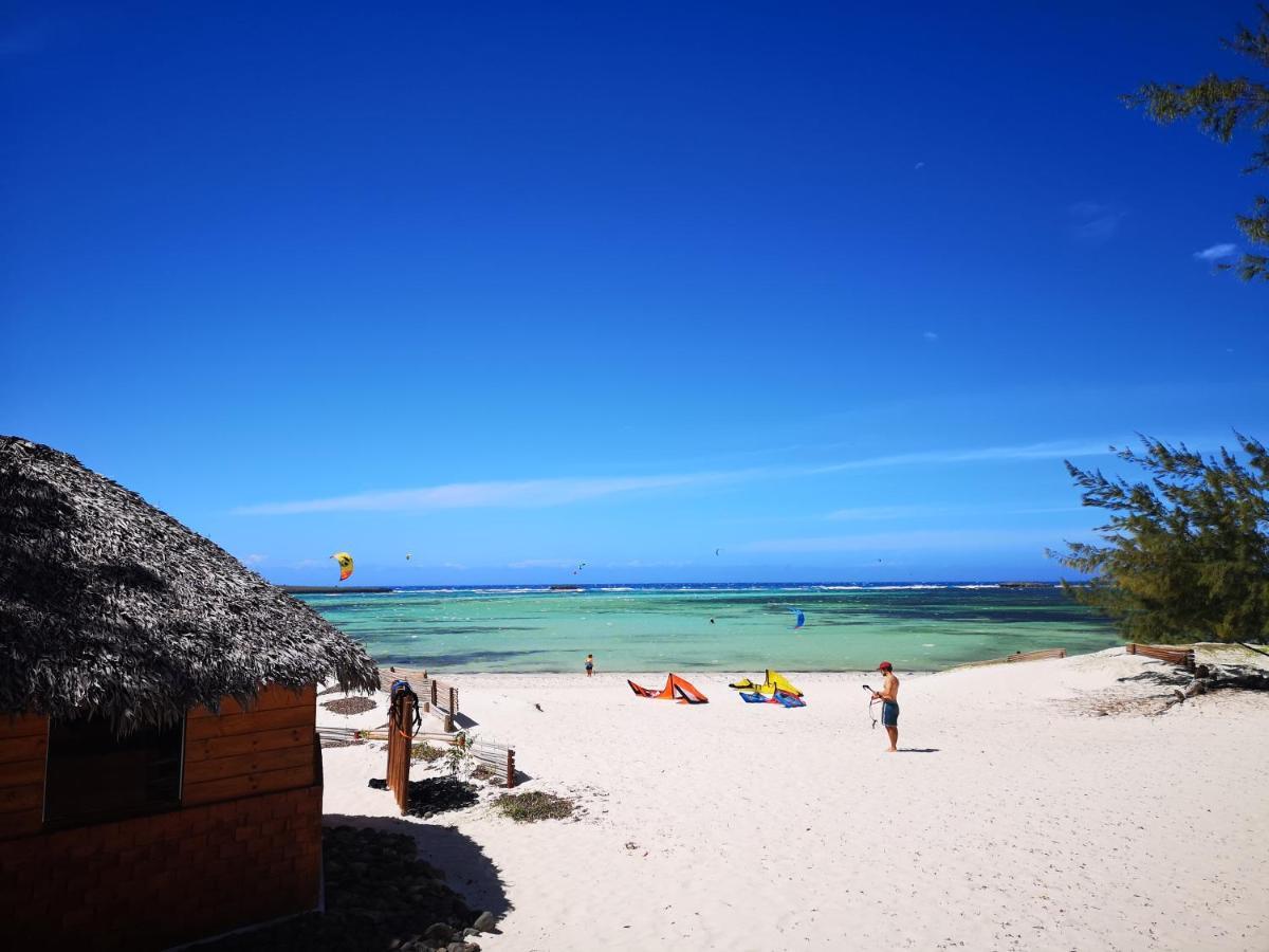 Ocean Lodge Kite & Windsurf Antsiranana Exterior foto