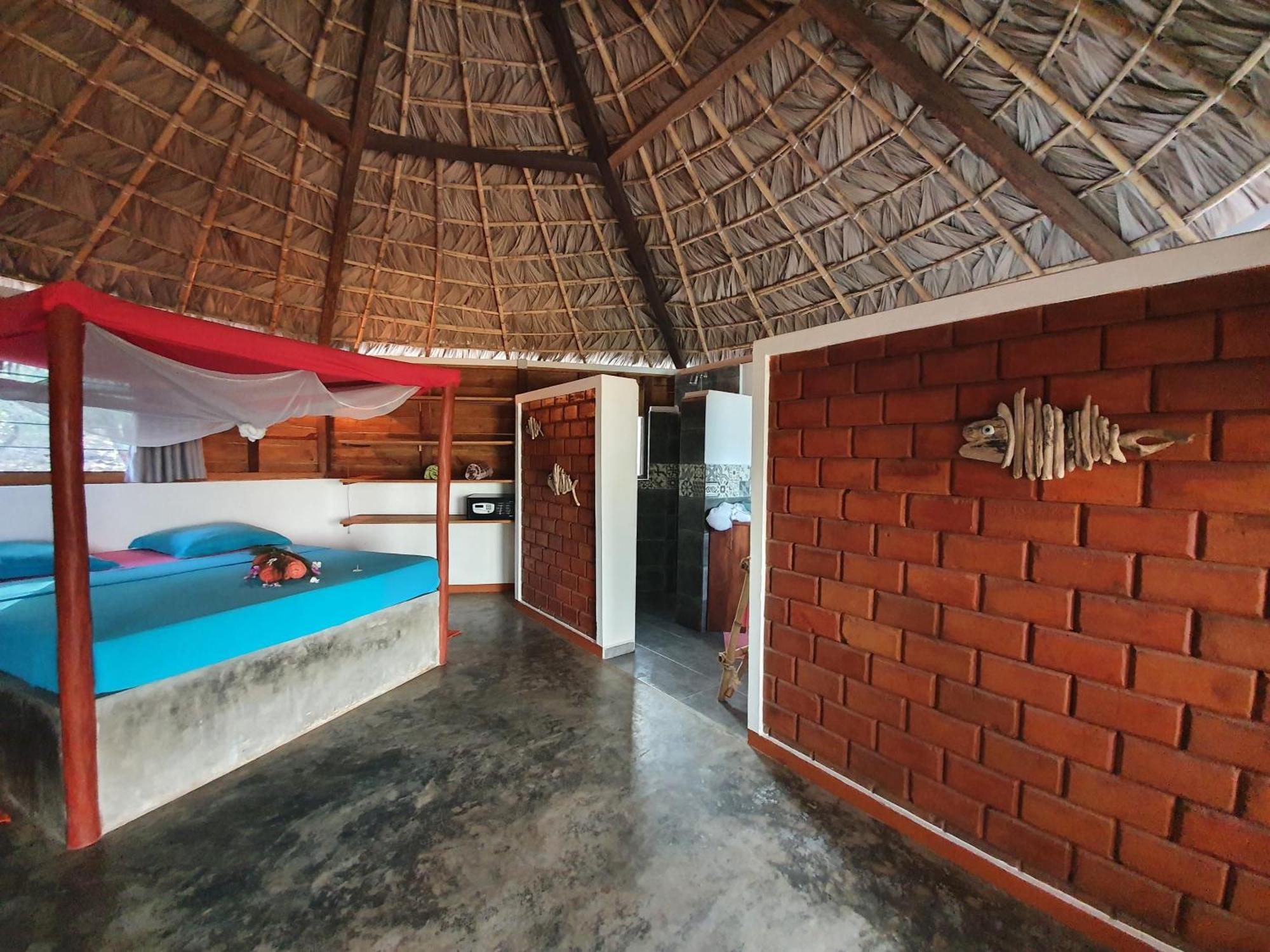 Ocean Lodge Kite & Windsurf Antsiranana Exterior foto