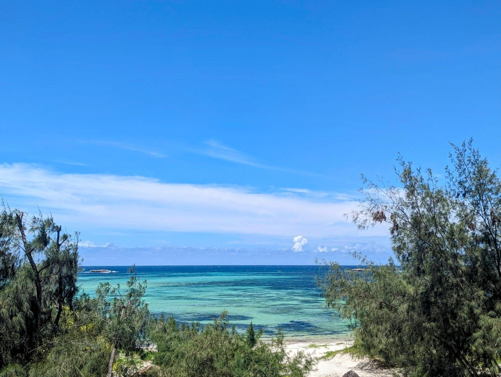 Ocean Lodge Kite & Windsurf Antsiranana Exterior foto